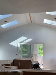 Priming the walls in the kitchen
